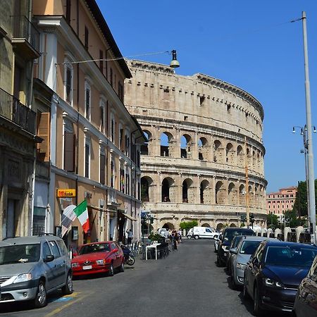 רומא Colosseo 28 מראה חיצוני תמונה
