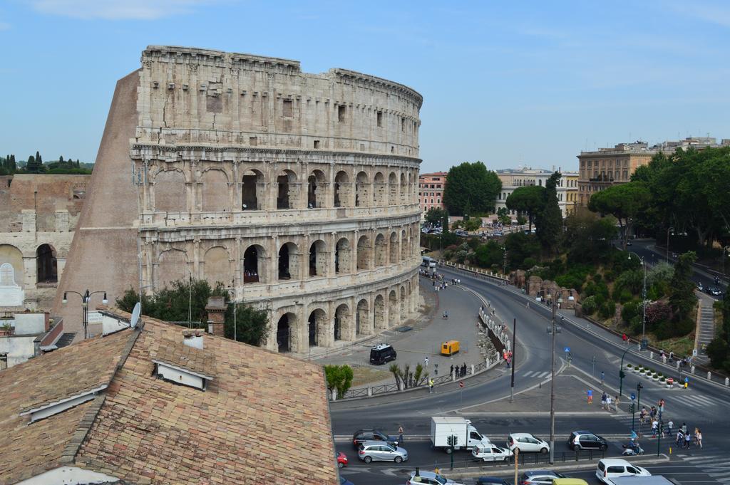 רומא Colosseo 28 מראה חיצוני תמונה